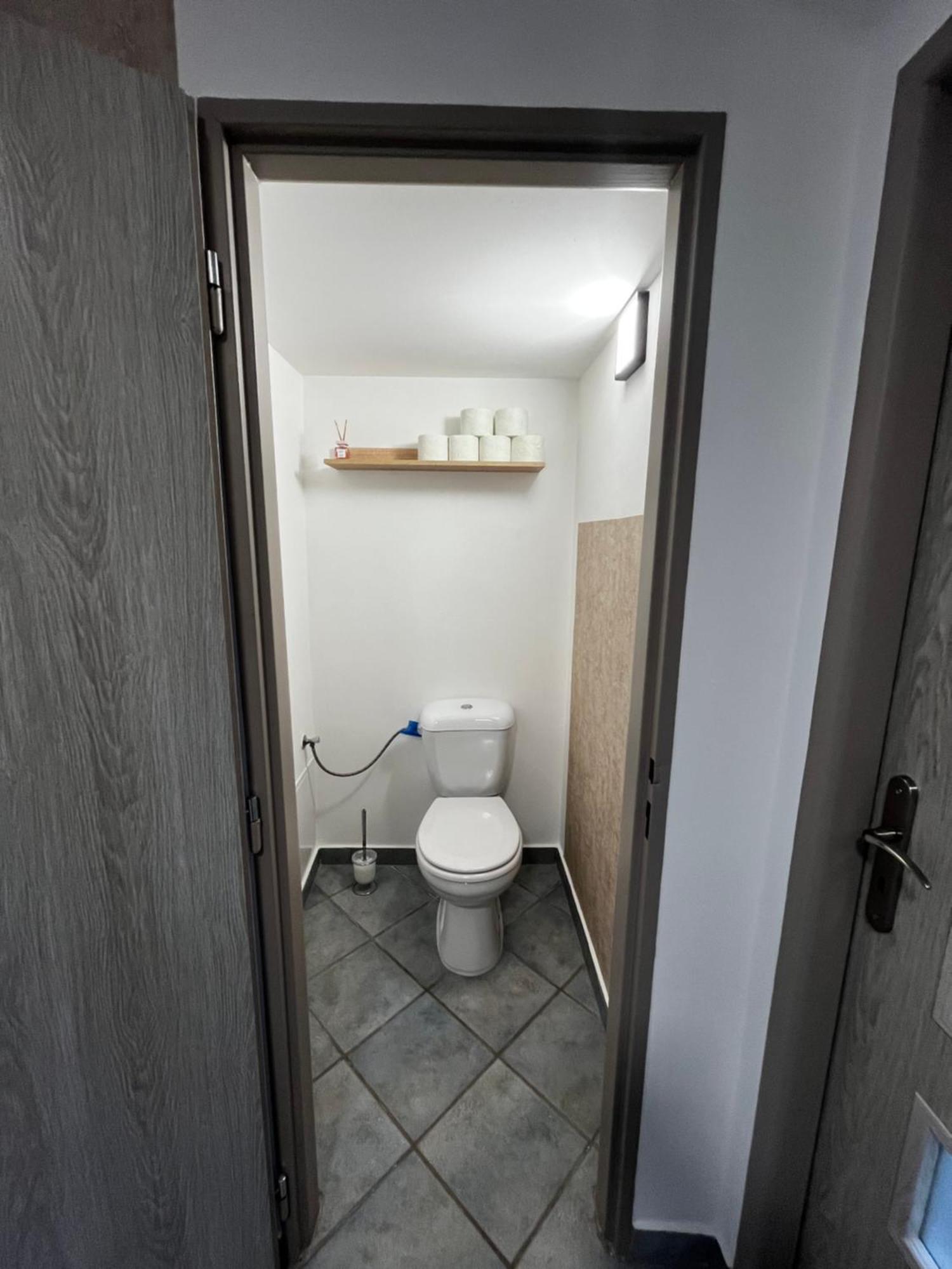 Apartmany Polepy Buitenkant foto